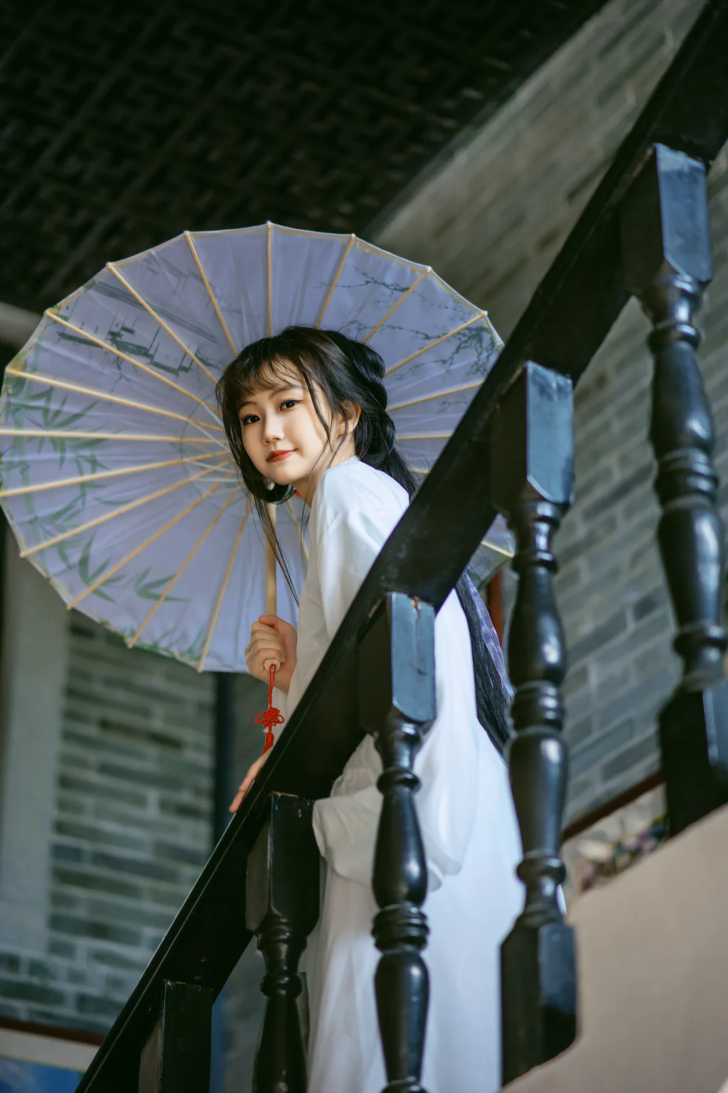 [YITUYU艺图语]2023.03.31 魏晋-天青色等烟雨，而我在等你 踢踢[38+1P/609MB]