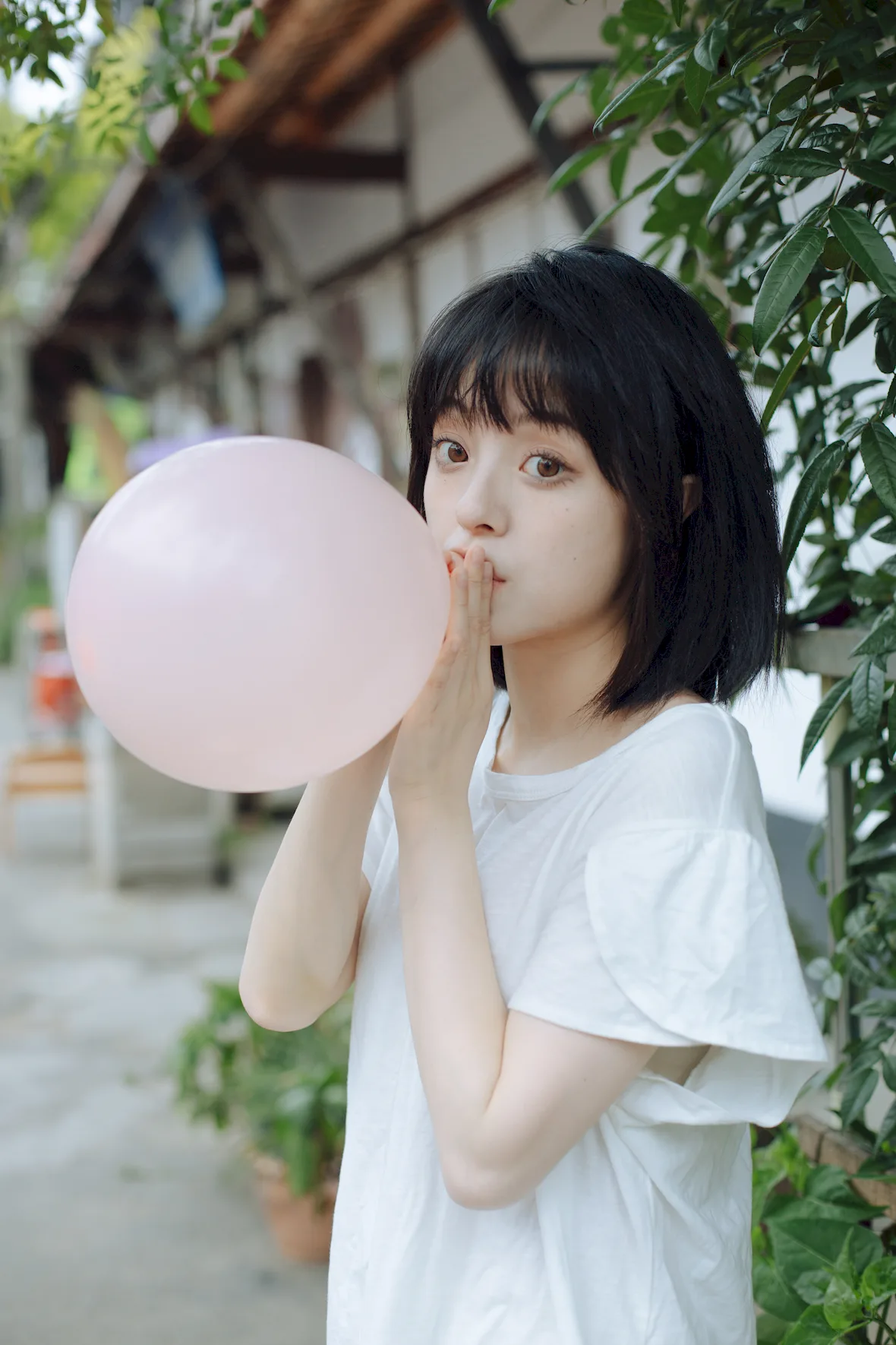 [YITUYU艺图语]2023.07.06 在夏日街头漫游 嗷呜[21+1P/98MB]