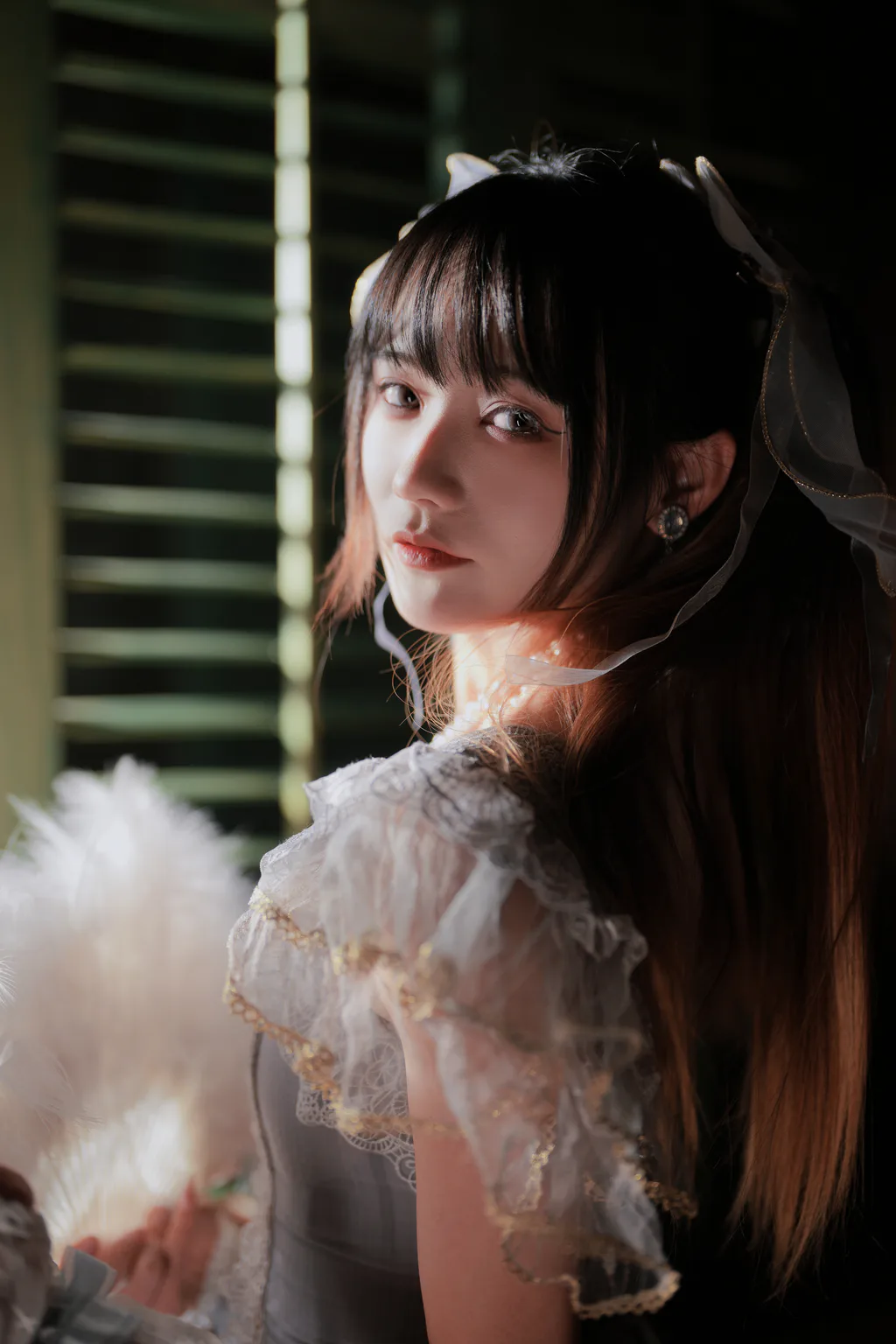 [YITUYU艺图语]2023.05.13 灰月之海 兔子Zzz不吃胡萝卜[28+1P/273MB]