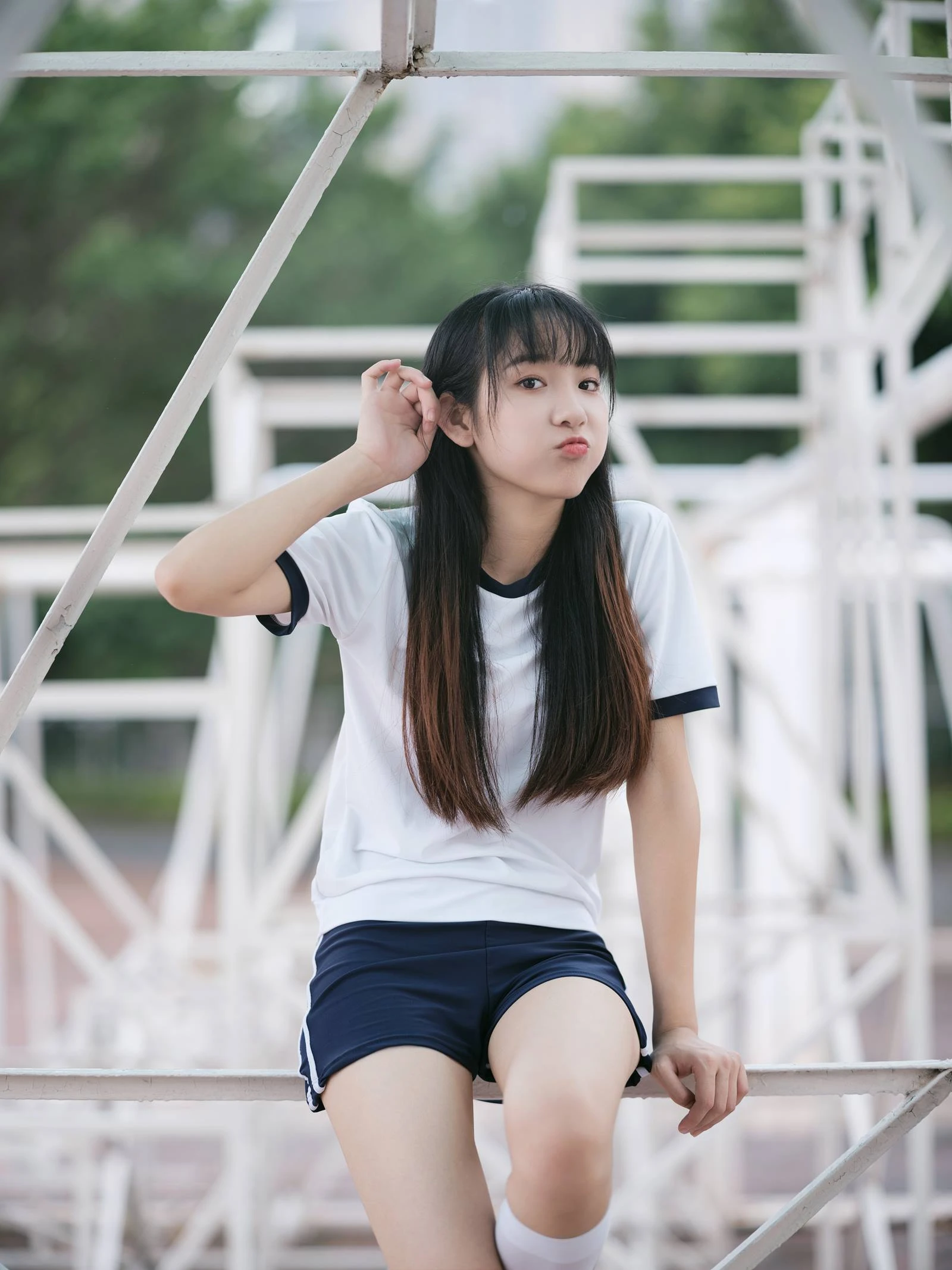 [YITUYU艺图语]2022.09.18 放学后 橙子[40+1P/481MB]