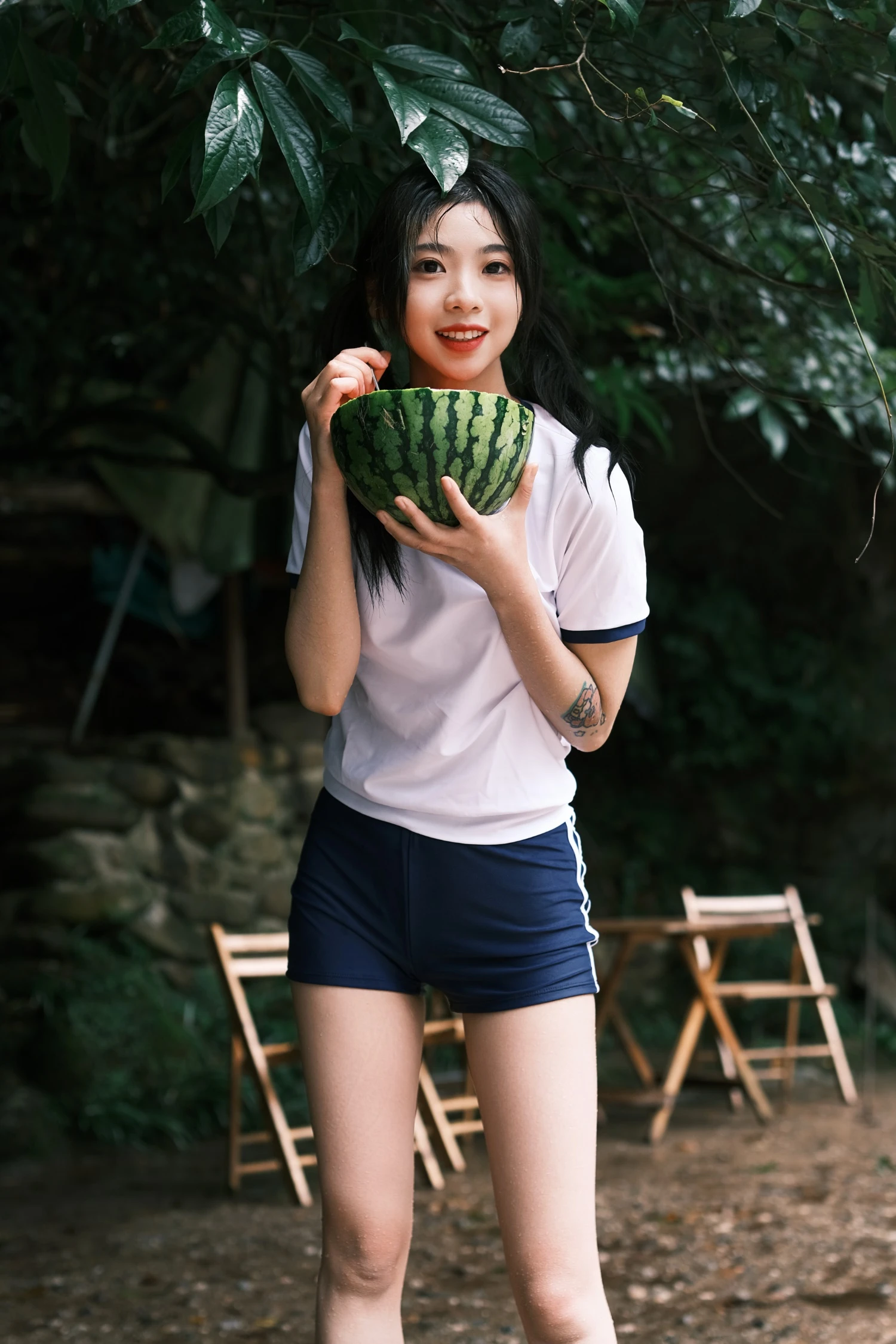 [YITUYU艺图语] 2022.05.26 慢夏 池子 [20P/186MB]