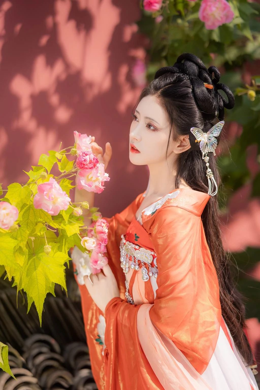 [YITUYU艺图语]2022.11.04 似是故人来 -林秋奈[34+1P/380MB]