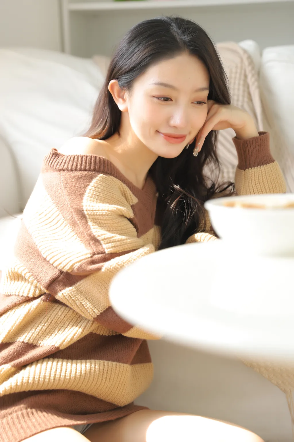 [YITUYU艺图语]2022.11.23 一杯热可可 柠萌婧啊[38+1P/335MB]