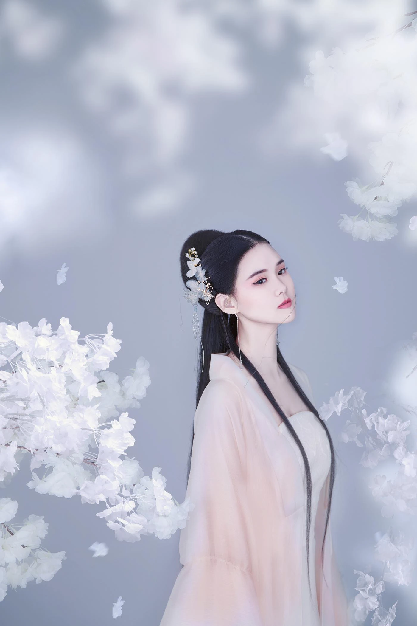 [YITUYU艺图语] 2022.02.07 樱花落 欣宝 [22P/228MB]