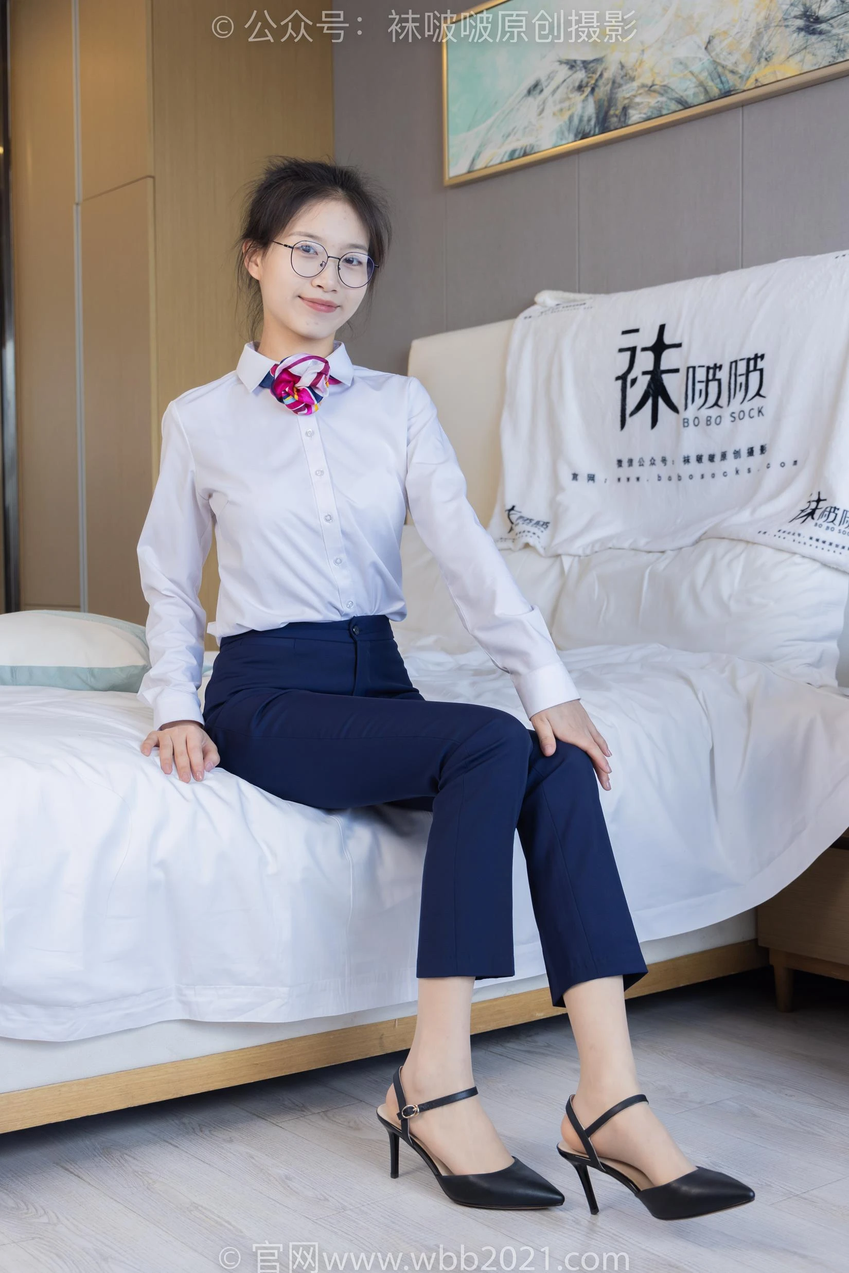 [BoBoSocks袜啵啵]NO.401 芝士-高跟鞋、肉丝、裸足 [145P/1V/5.95GB]