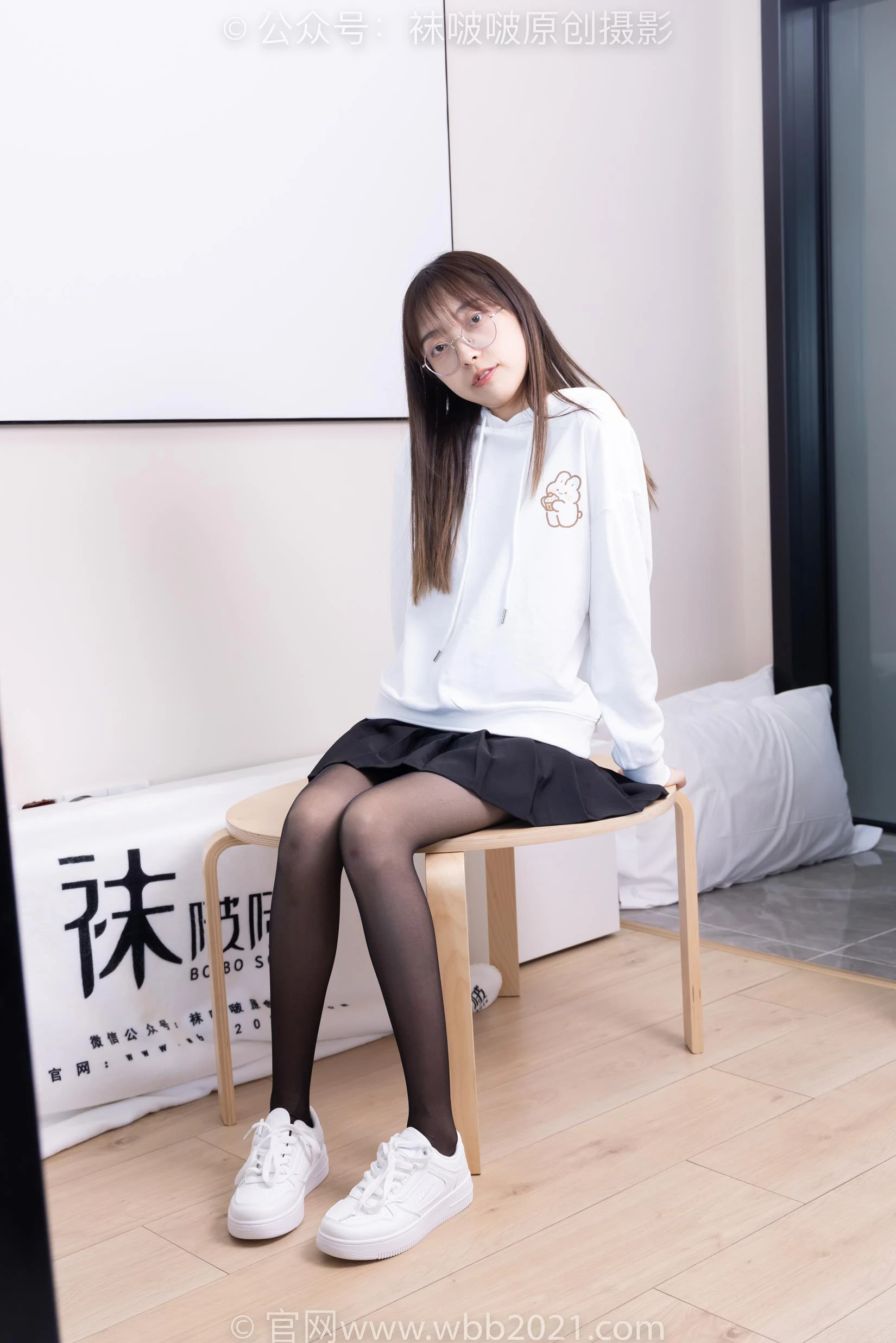 [BoBoSocks袜啵啵]NO.407 稚予-板鞋、黑丝[140P/1V/6.39GB]