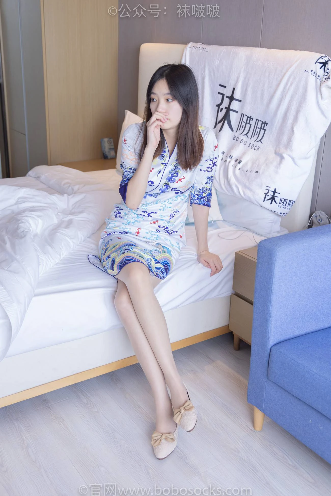 [BoBoSocks袜啵啵]NO.082 小甜豆-旗袍、皮底鞋、高跟鞋、肉丝[140P/1V/6.76GB]