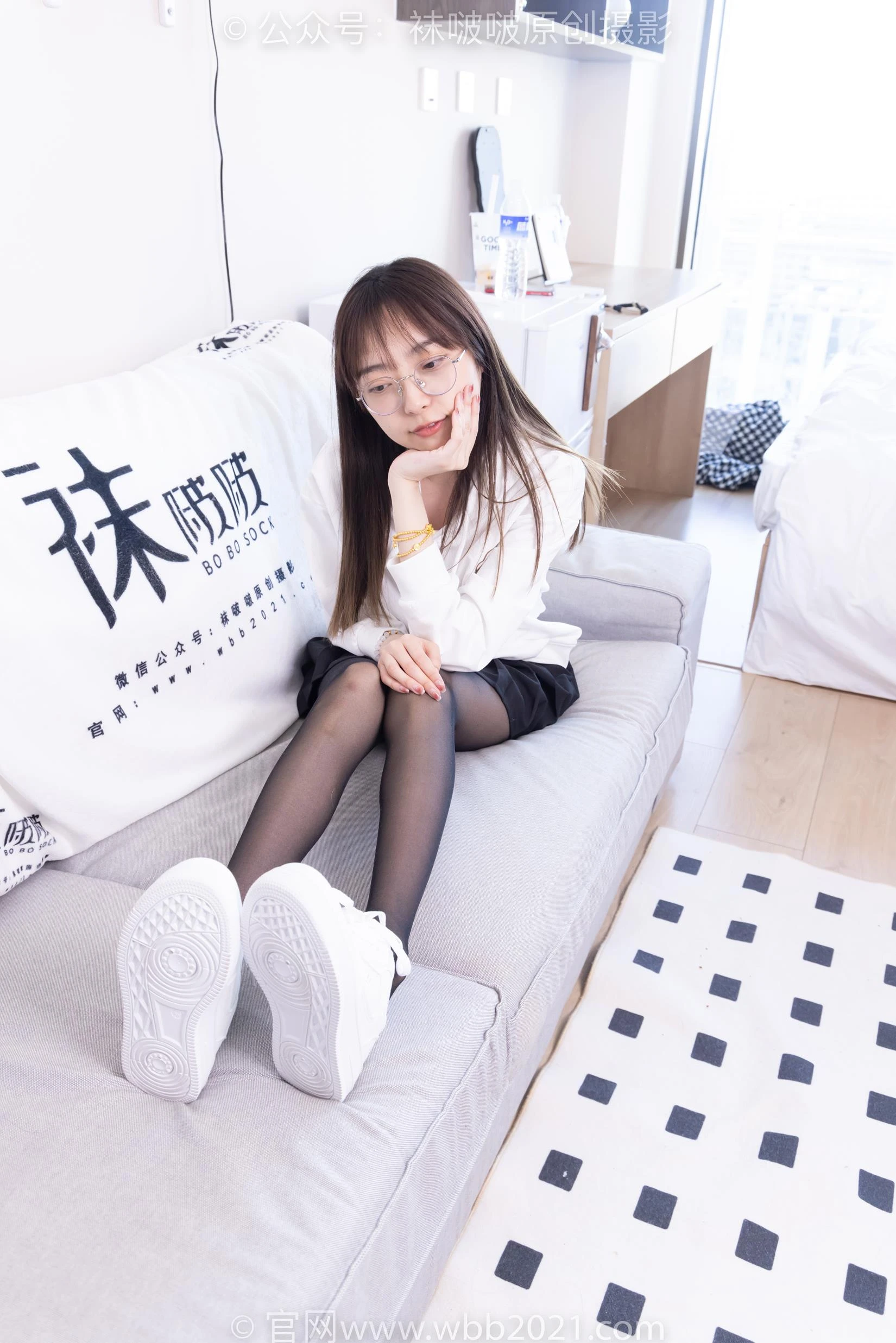 [BoBoSocks袜啵啵]NO.407 稚予-板鞋、黑丝[140P/1V/6.39GB]