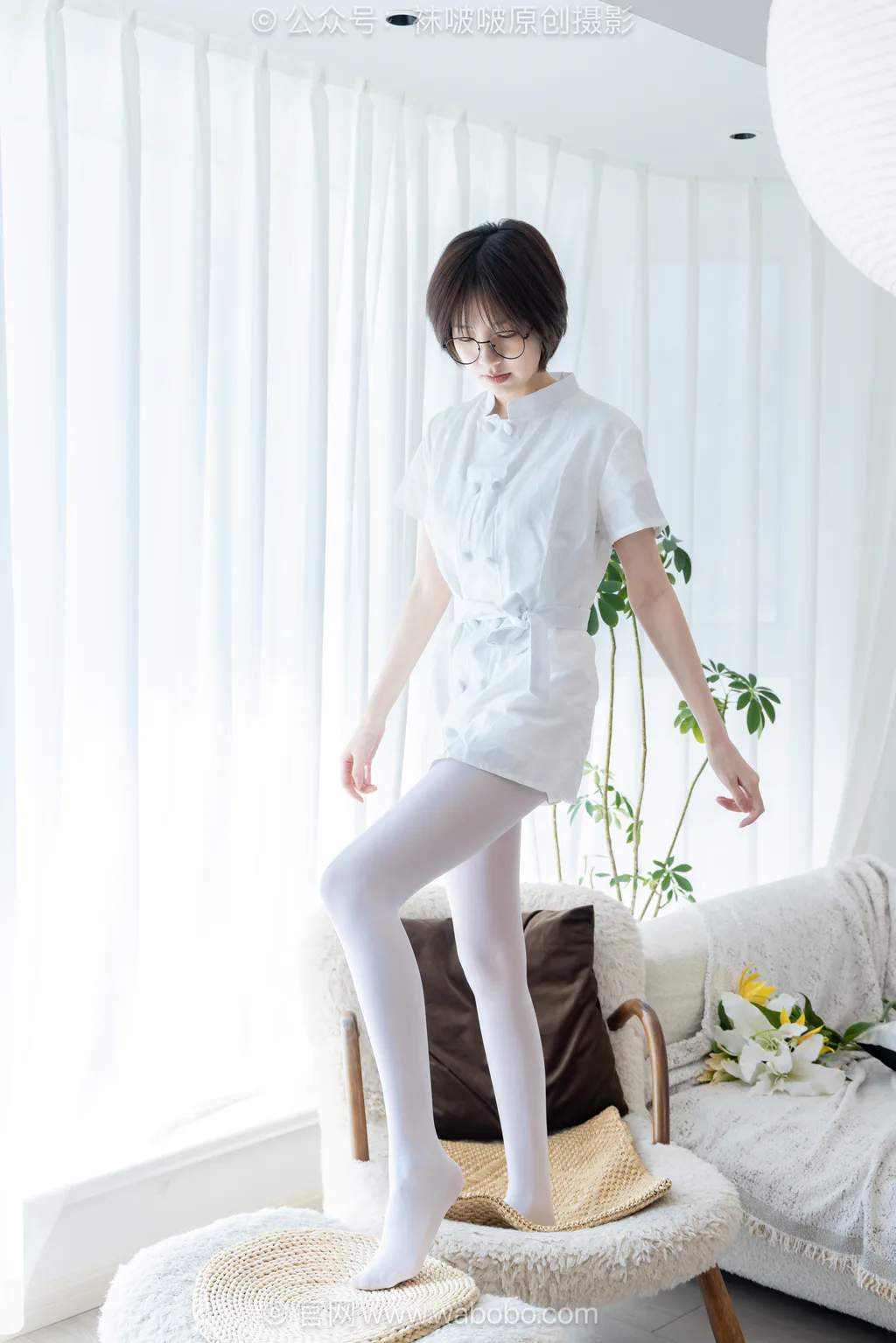 [BoBoSocks袜啵啵]NO.702 小甜豆-高跟凉鞋、厚白丝、互士服[155P/1V/5.69GB]