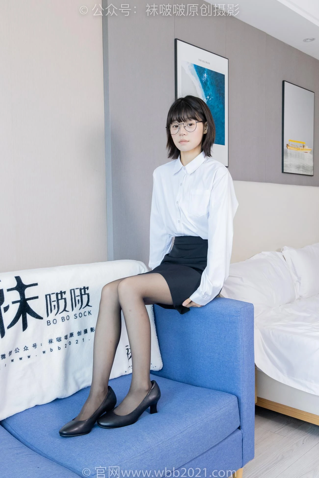 [BoBoSocks袜啵啵]NO.436 糯米-OL至服、两双平底鞋、薄黑丝、厚肉丝[150P/1V/6.51GB]