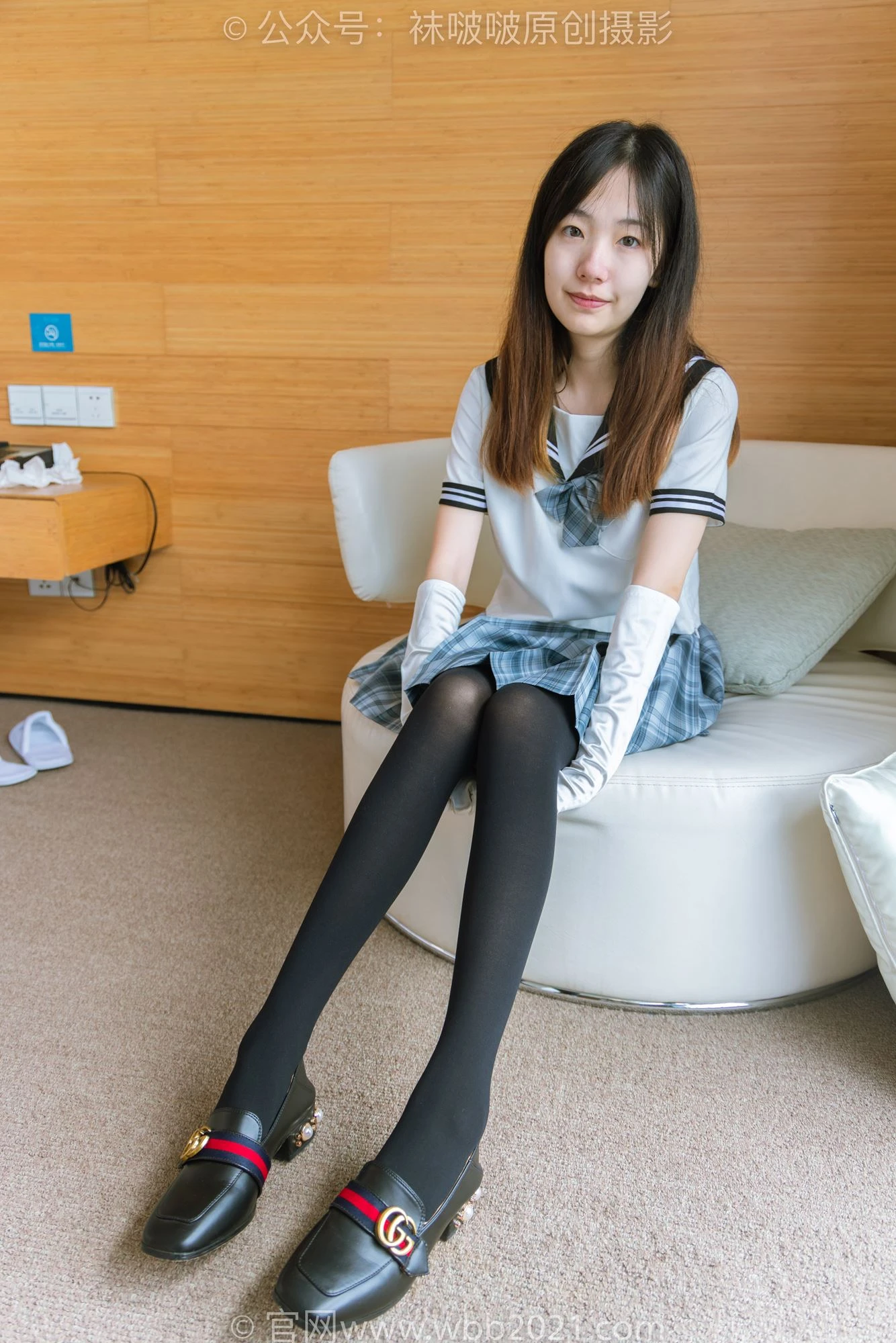 [BoBoSocks袜啵啵]NO.278 小甜豆-皮鞋、厚黑丝、jk至服、踩泡面[125P/1V/5.47GB]