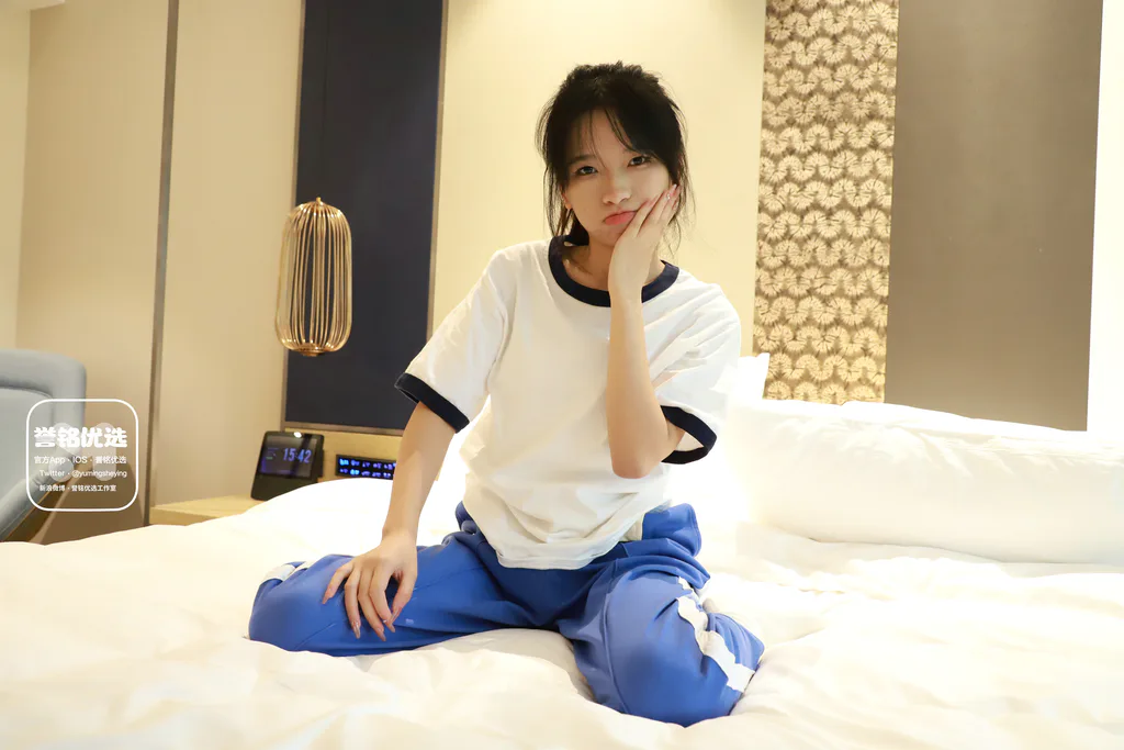 [誉铭传媒]袜足摄影 2024年《秋季新品》[100P/1V/2.47GB]