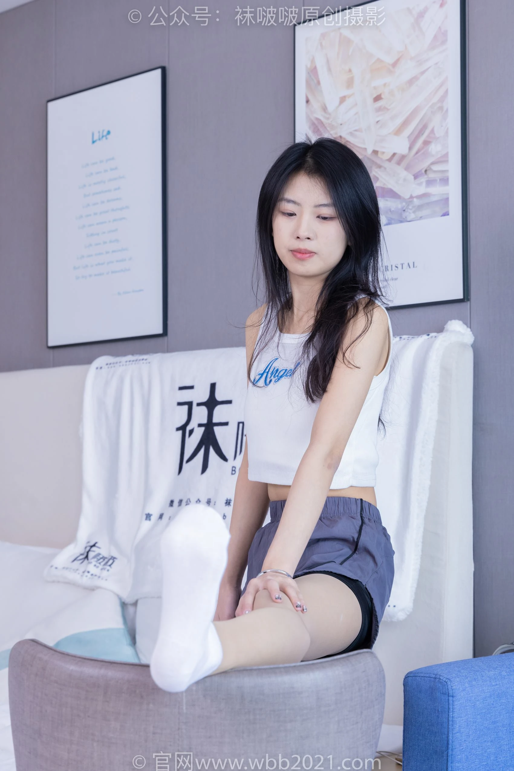 [BoBoSocks袜啵啵]NO.355 奶油-板鞋、白棉袜、肉丝[200P/1V/9.19GB]