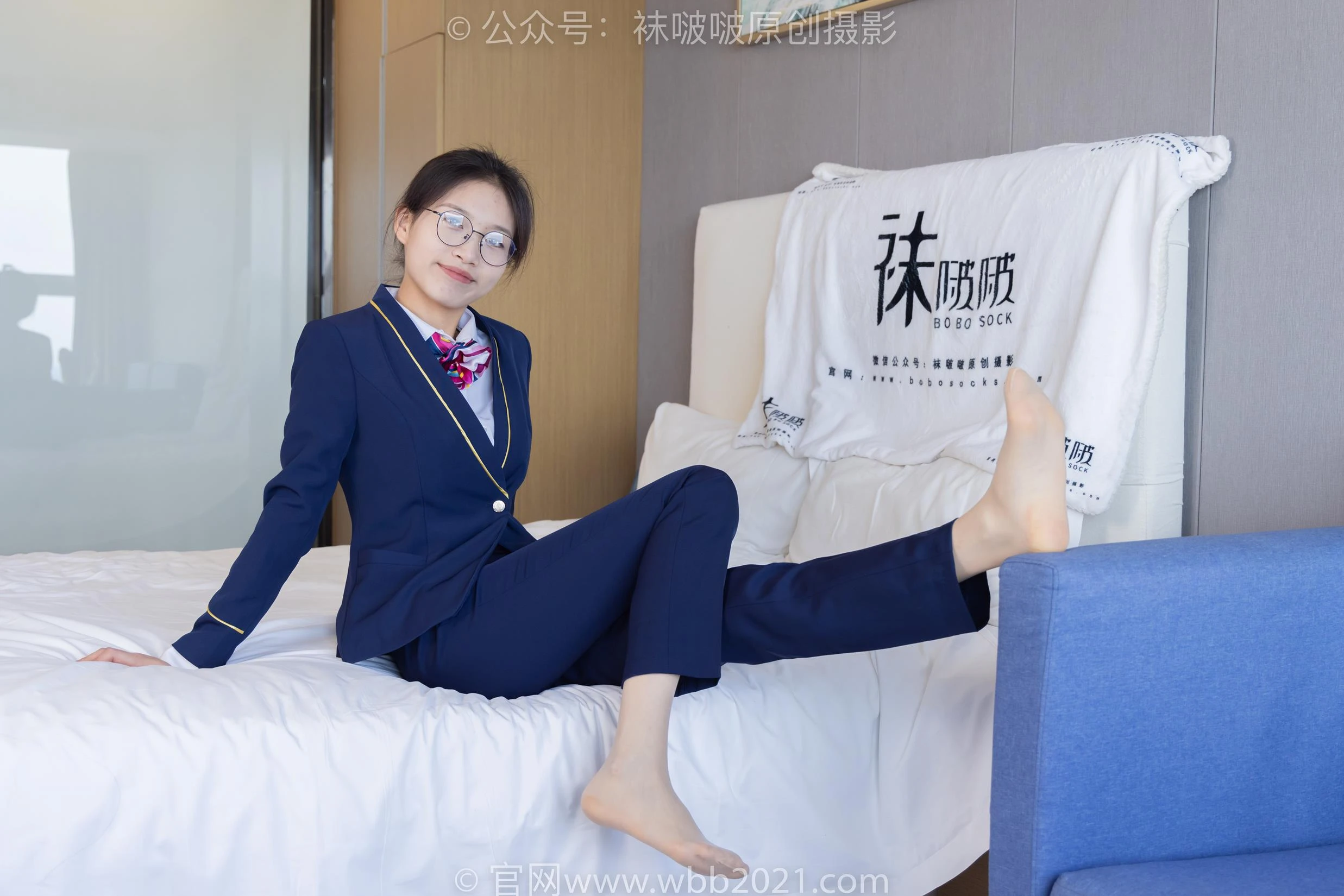 [BoBoSocks袜啵啵]NO.401 芝士-高跟鞋、肉丝、裸足 [145P/1V/5.95GB]