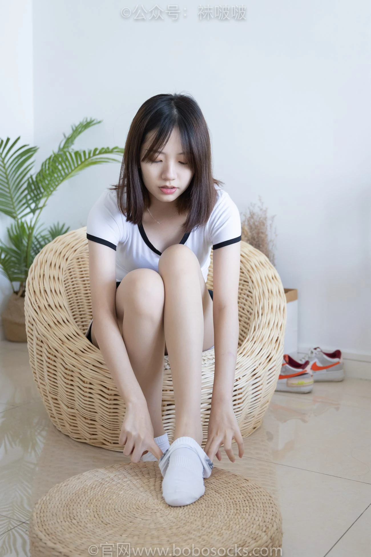 [BoBoSocks袜啵啵]NO.048 小甜豆-平底鞋、肉丝 [146P/1V/6.18GB]