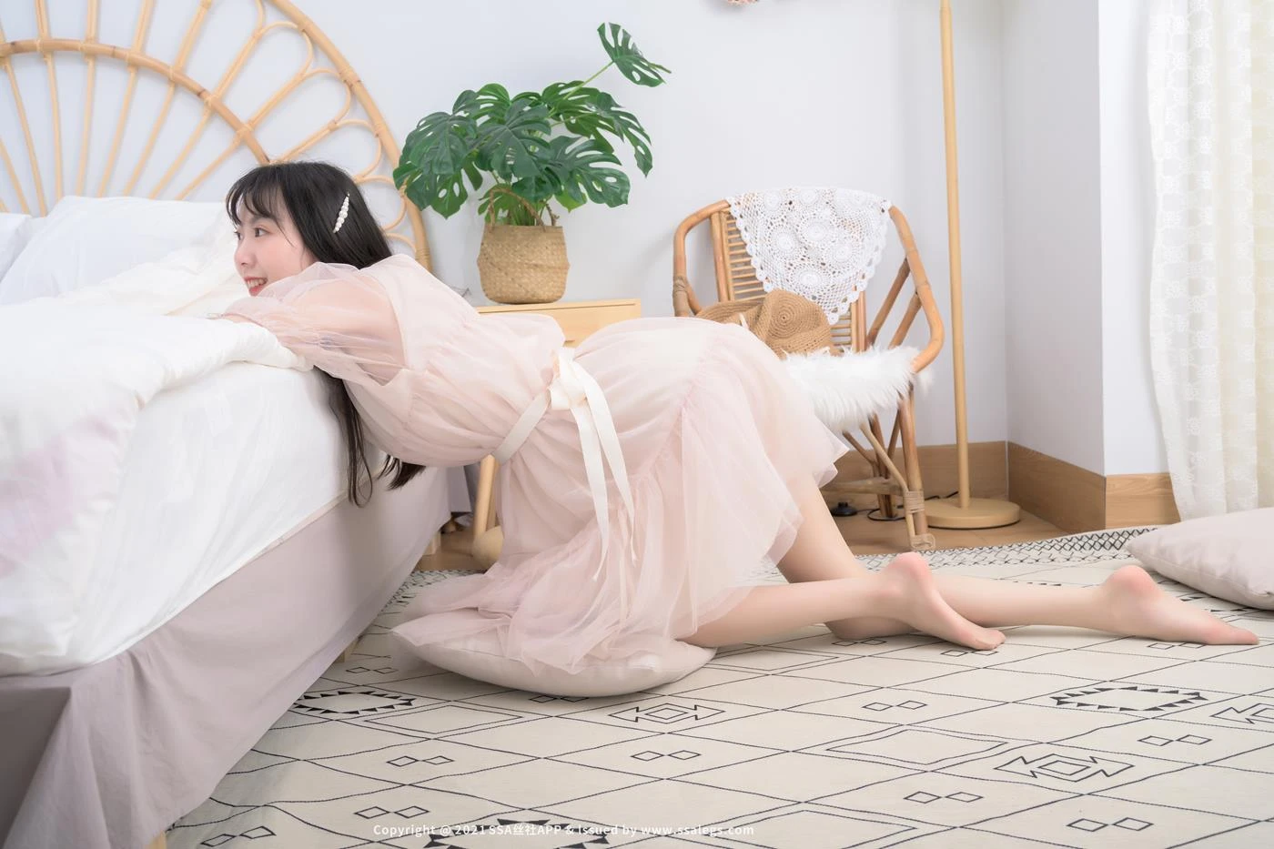 [SSA丝社]超清写真 NO.765 模特团团的肤色油亮丝袜（下）[124P/2.64GB]