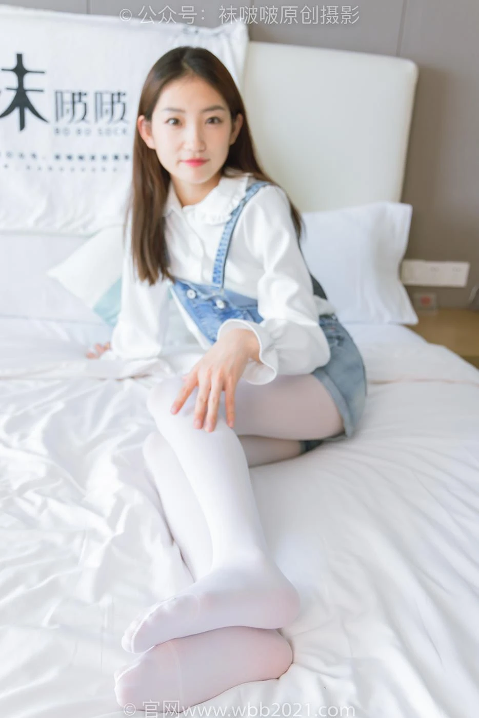 [BoBoSocks袜啵啵]NO.261 小沫-板鞋、厚白丝[143P/V/5.69GB]