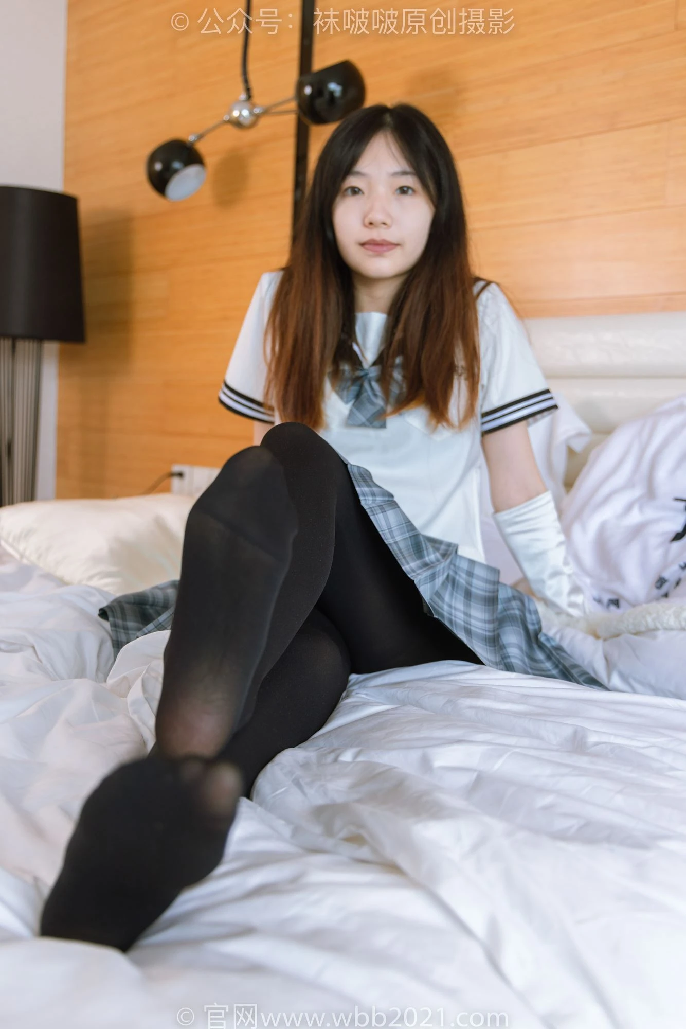 [BoBoSocks袜啵啵]NO.278 小甜豆-皮鞋、厚黑丝、jk至服、踩泡面[125P/1V/5.47GB]