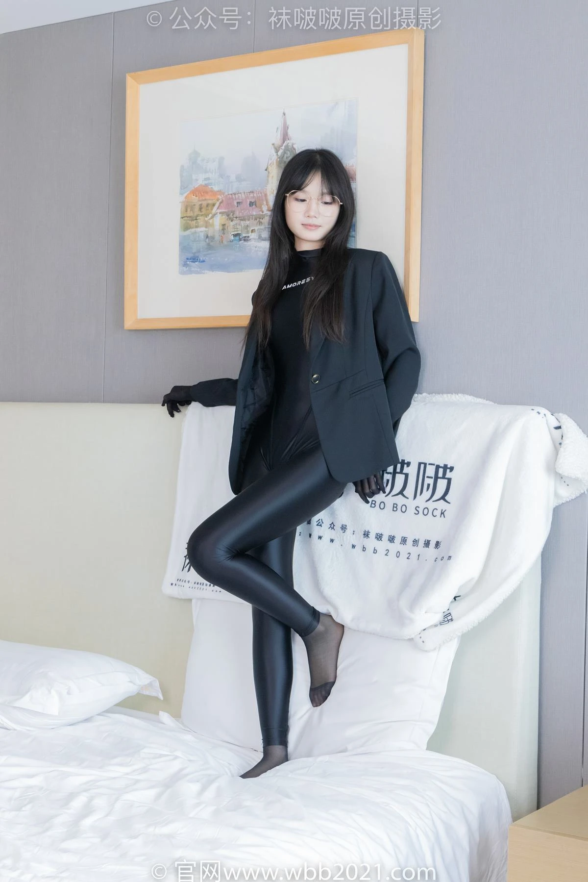 [BoBoSocks袜啵啵]NO.423 甜甜圈-长靴、黑丝、连体衣裤里丝[145P/1V/6.77GB]