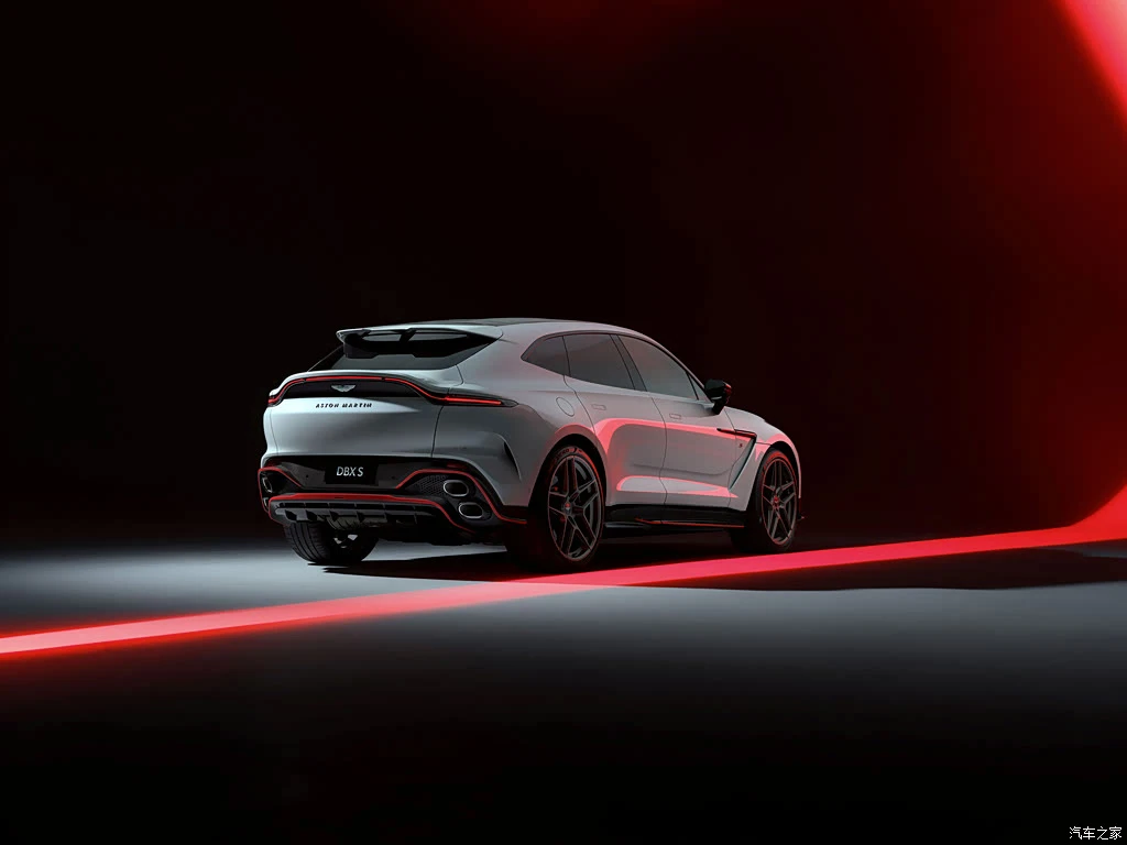 阿斯顿・马丁_阿斯顿・马丁DBX 2025款 4.0T V8 S 高清图集