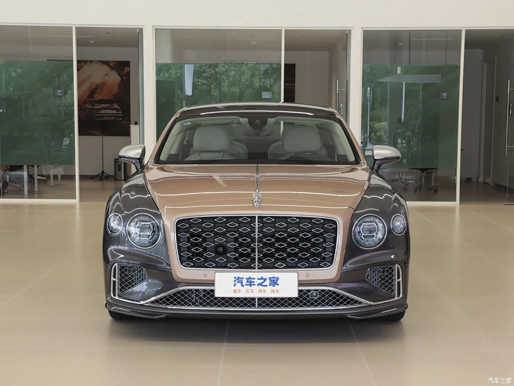 宾利_飞驰插电混动 2026款 4.0T V8 Mulliner 高清图集