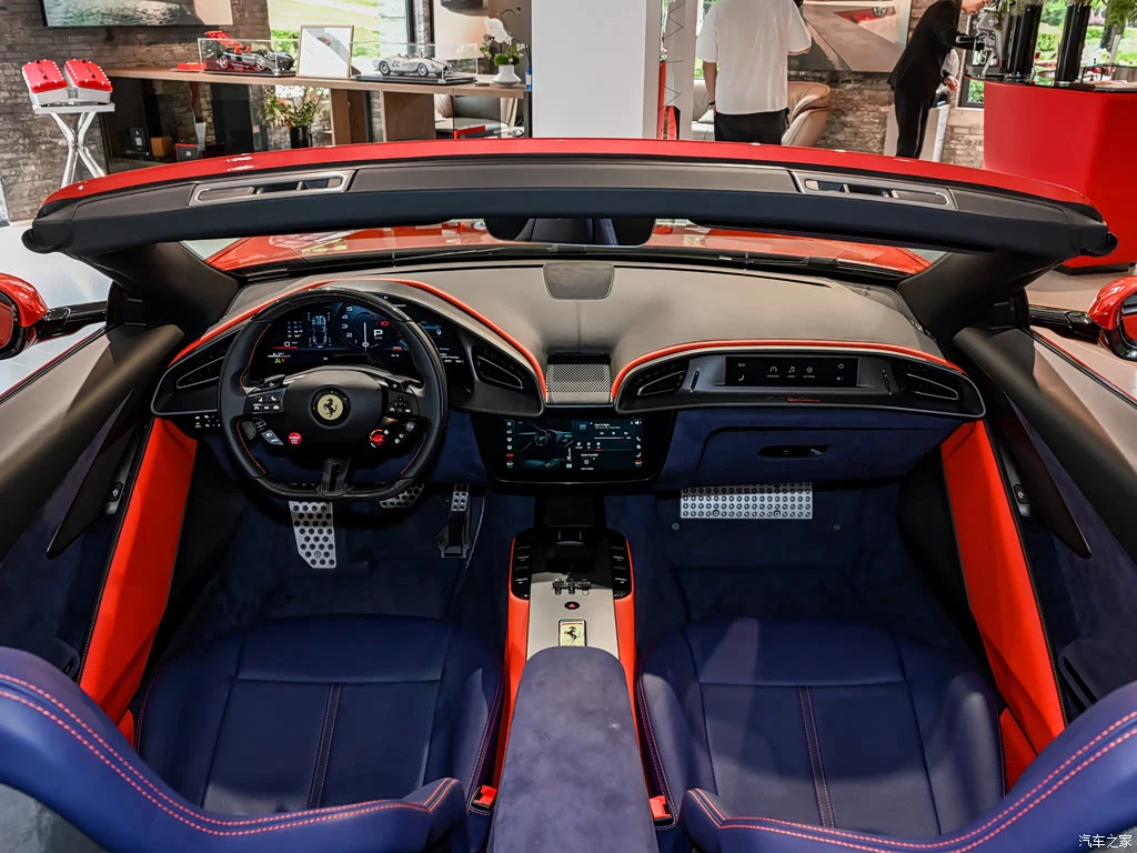 法拉利_Amalfi 2026款 3.9T V8 Spider 高清图集