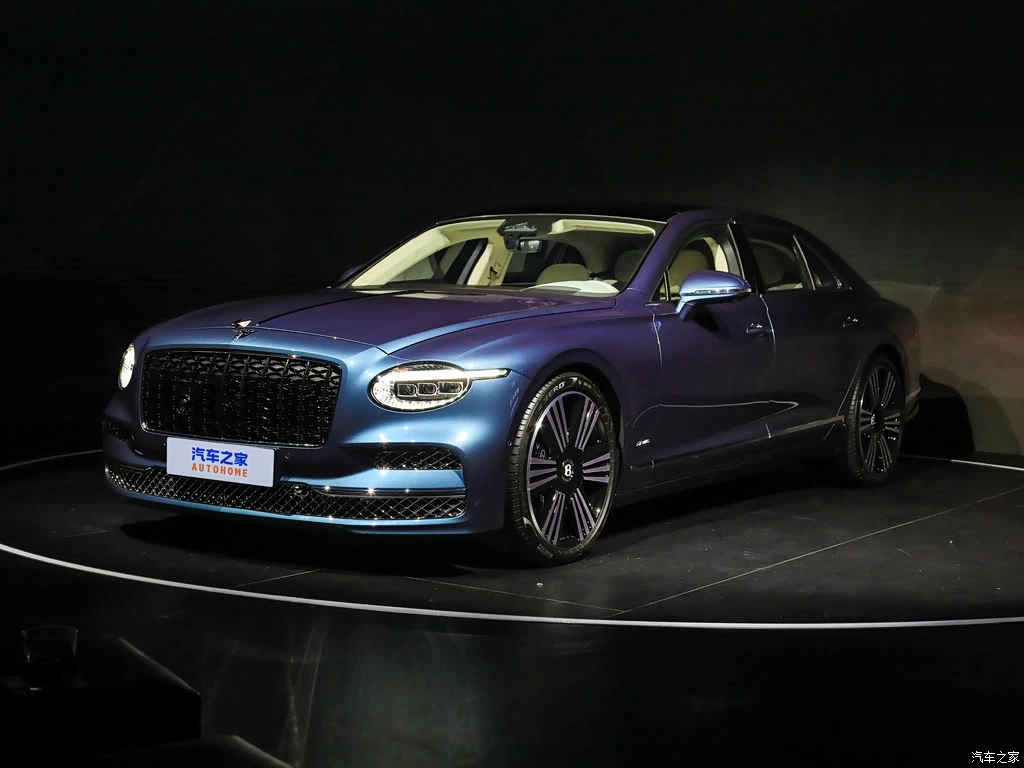 宾利_飞驰插电混动 2027款 4.0T V8 雅度版 高清图集