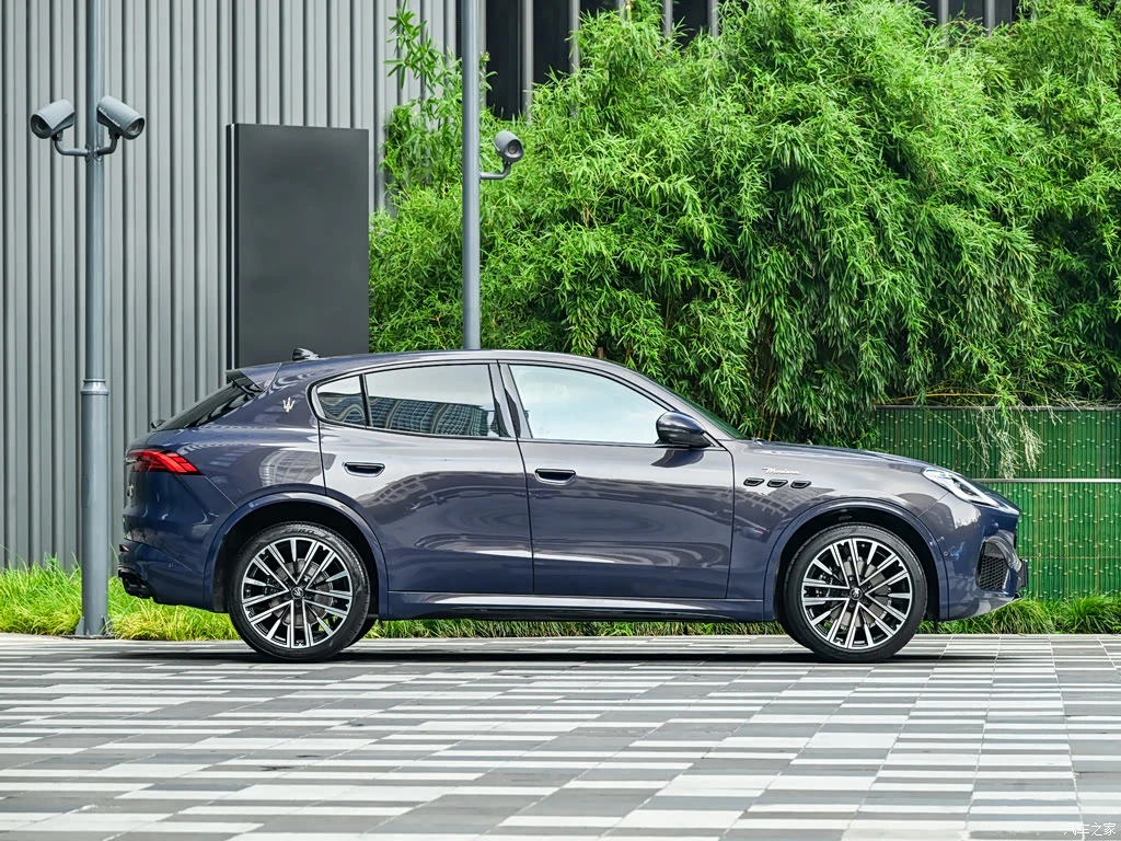 玛莎拉蒂_Grecale格雷嘉 2026款 2.0T Modena 高清图集