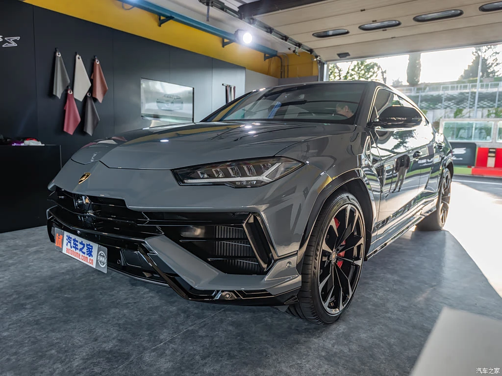 兰博基尼_Urus 2023款 4.0T V8 S 高清图集