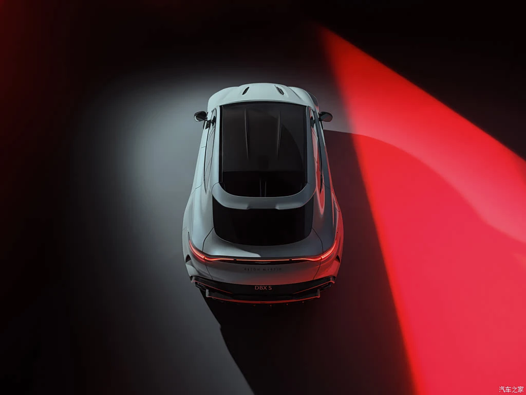阿斯顿・马丁_阿斯顿・马丁DBX 2025款 4.0T V8 S 高清图集