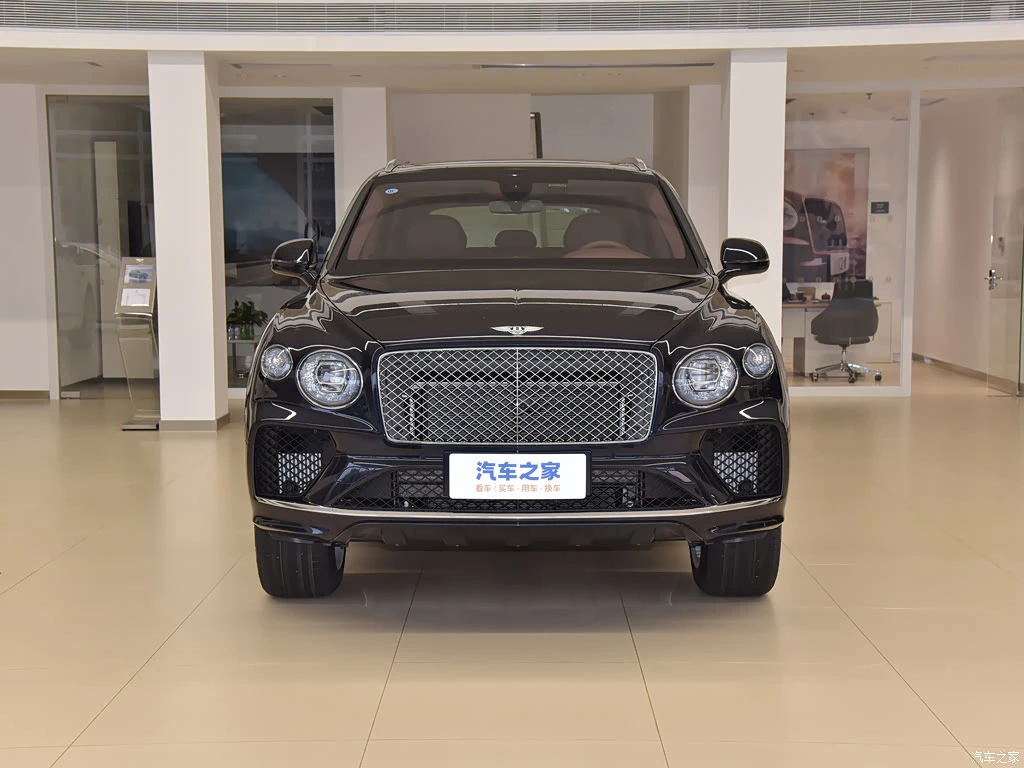 宾利_添越插电混动 2024款 3.0T PHEV 高清图集