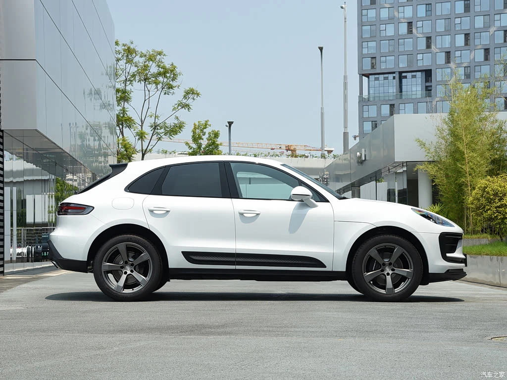 保时捷_Macan 2026款 Macan 2.0T 逐梦版 高清图集
