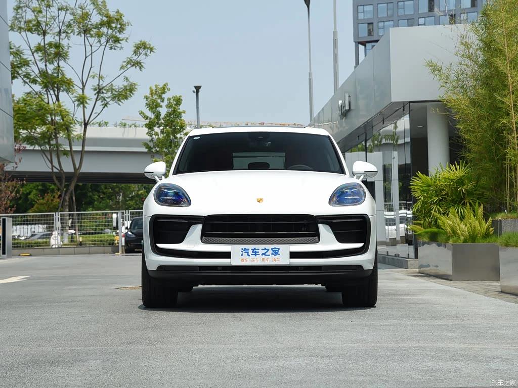 保时捷_Macan 2026款 Macan 2.0T 逐梦版 高清图集