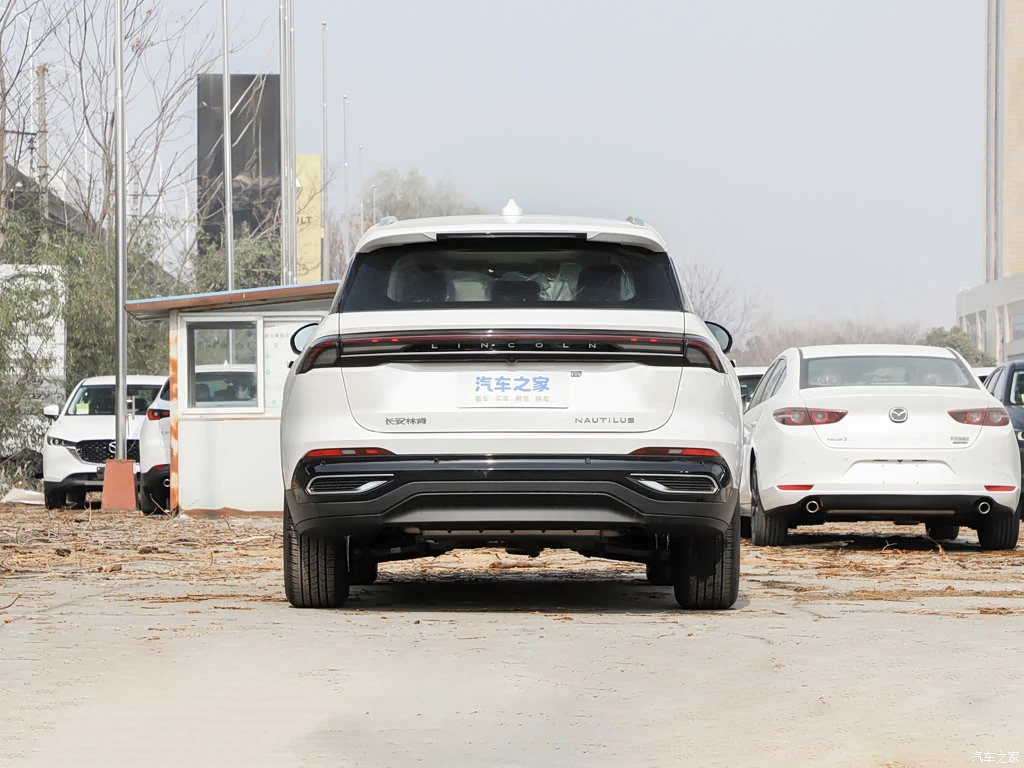 林肯_航海家 2026款 2.0T 四驱尊逸 高清图集