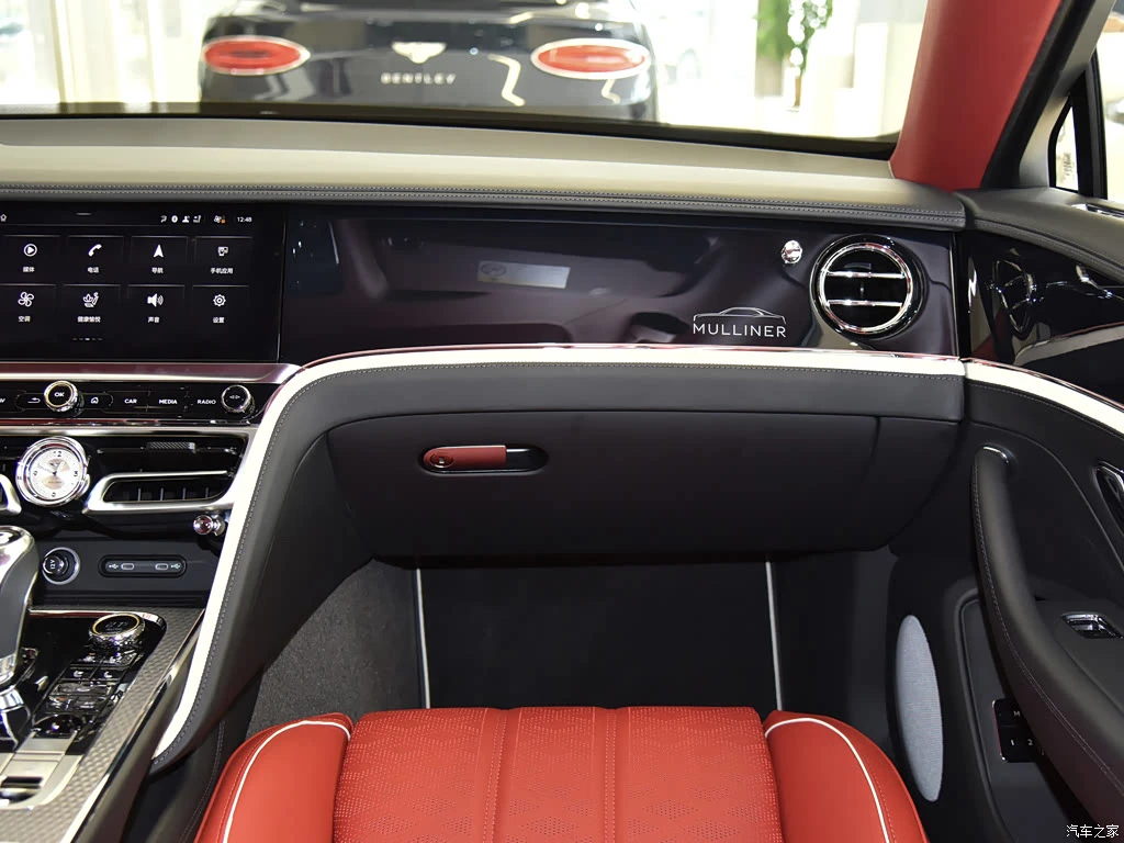 宾利_飞驰插电混动 2026款 4.0T V8 Mulliner 高清图集