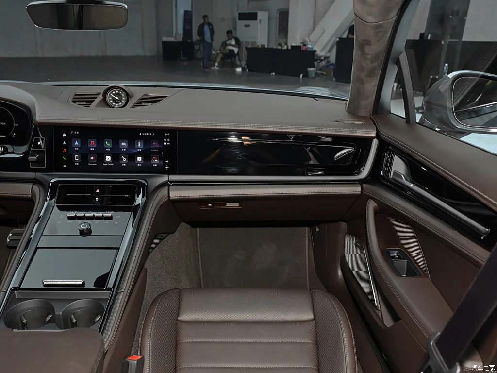 保时捷_Panamera 2026款 Panamera 隽永版 2.9T 高清图集