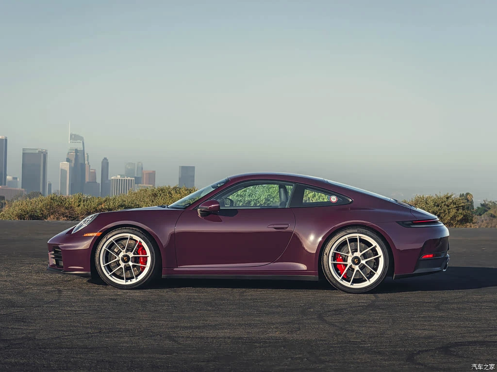 保时捷_保时捷911 2027款 Carrera S MT套件版 高清图集