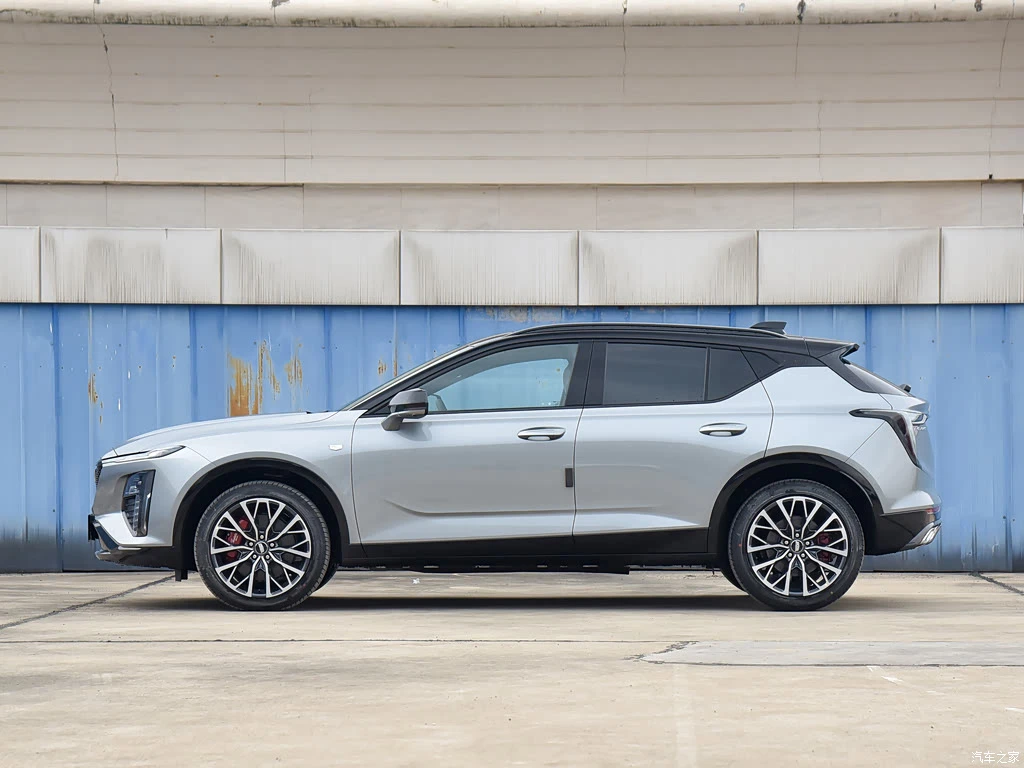 凯迪拉克_凯迪拉克GT4 2023款 28T 铂金型 高清图集