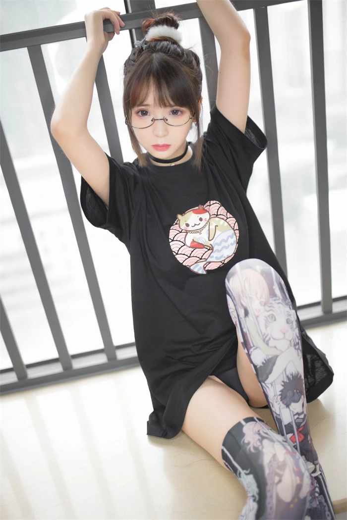 网红Coser@疯猫ss -黑猫 [22P/80MB]