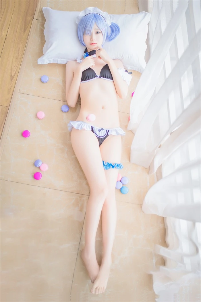 网红Coser@木绵绵OwO – 蕾姆泳装 [26P/25.4MB]