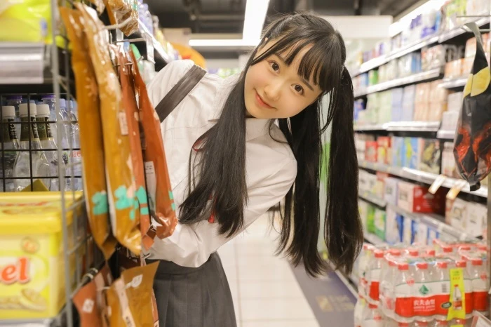 网红coser@木绵绵OwO – 绵相随 奶油椰子饼干 购物 [7P/31MB]