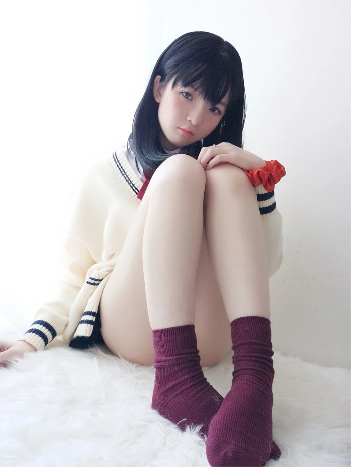 微博妹子@一小央泽-宝多六花 [35P/5V/609MB]