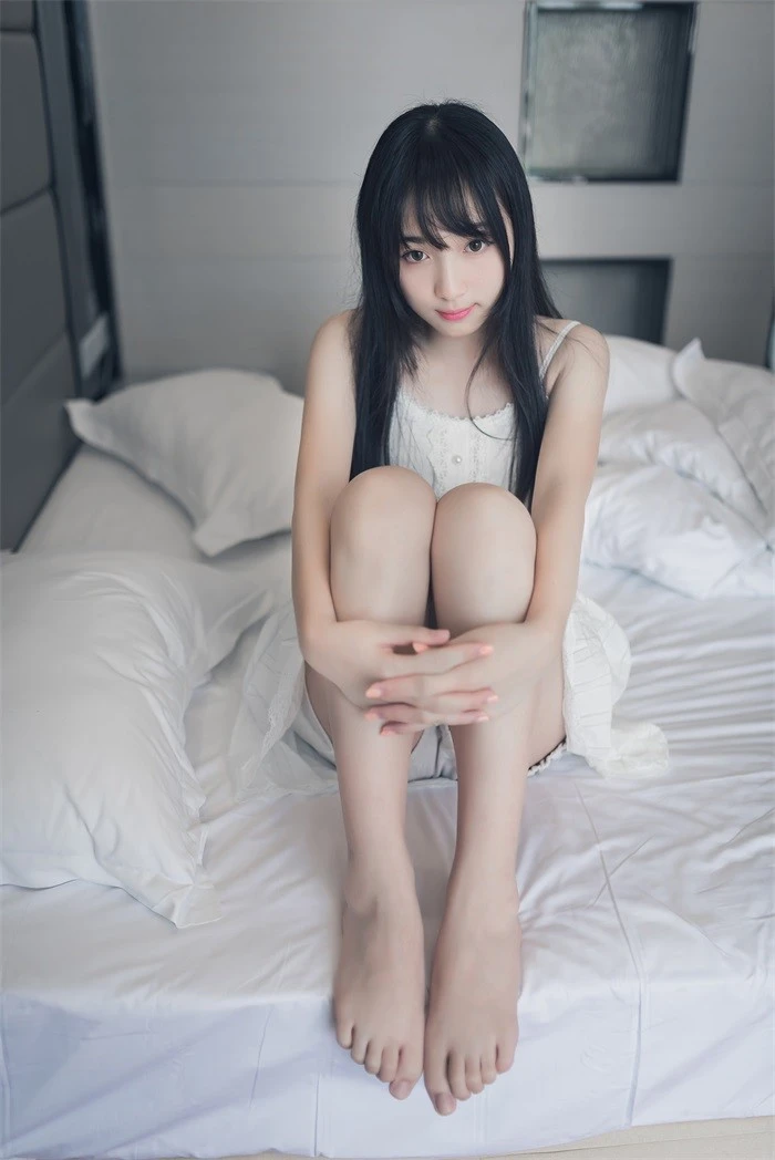 风之领域精品写真@No.204 慵懒的起床 想睡觉 [37P/222MB]