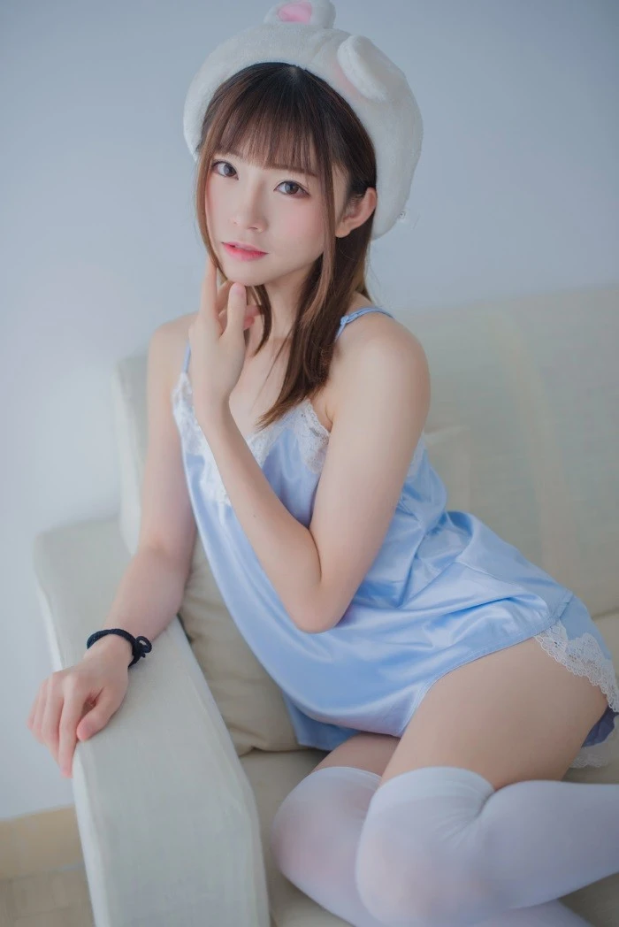 风之领域精品写真@No.172 迷你吊带蓝色睡衣 [70P/185MB]