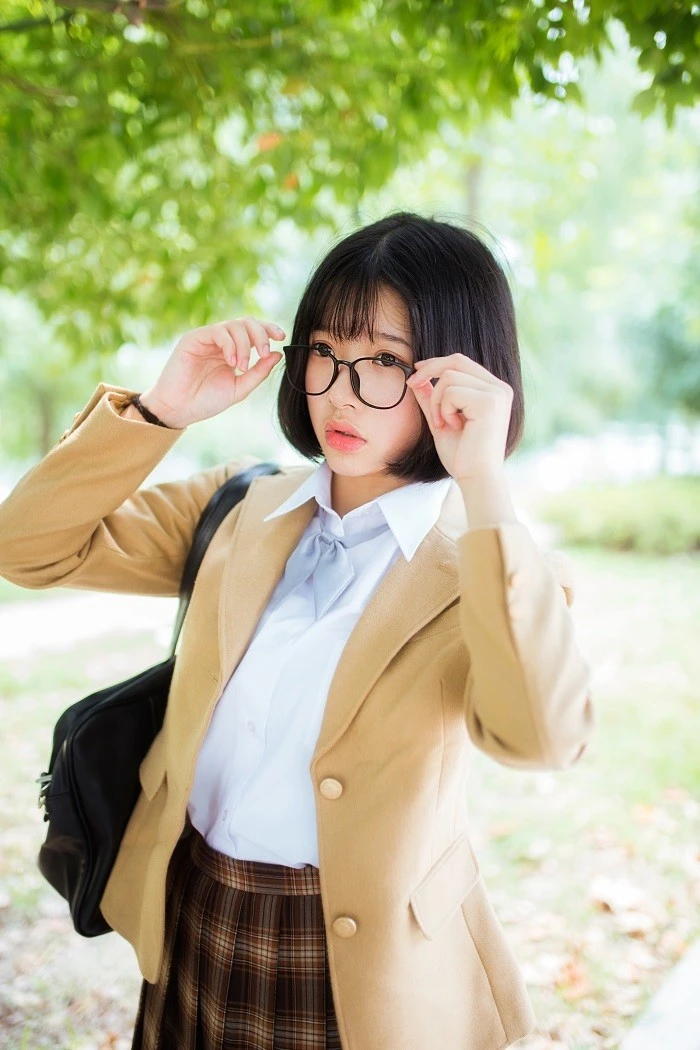 风之领域精品写真@No.162 可爱的水手服 [54P/370MB]