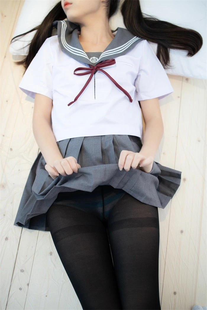 森萝财团精品写真@X系列 X-046 [105P/1V/2.25G]