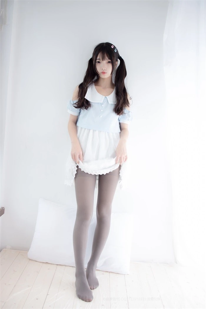 森萝财团精品写真@X系列 X-054 [86P/1V/2.03G]
