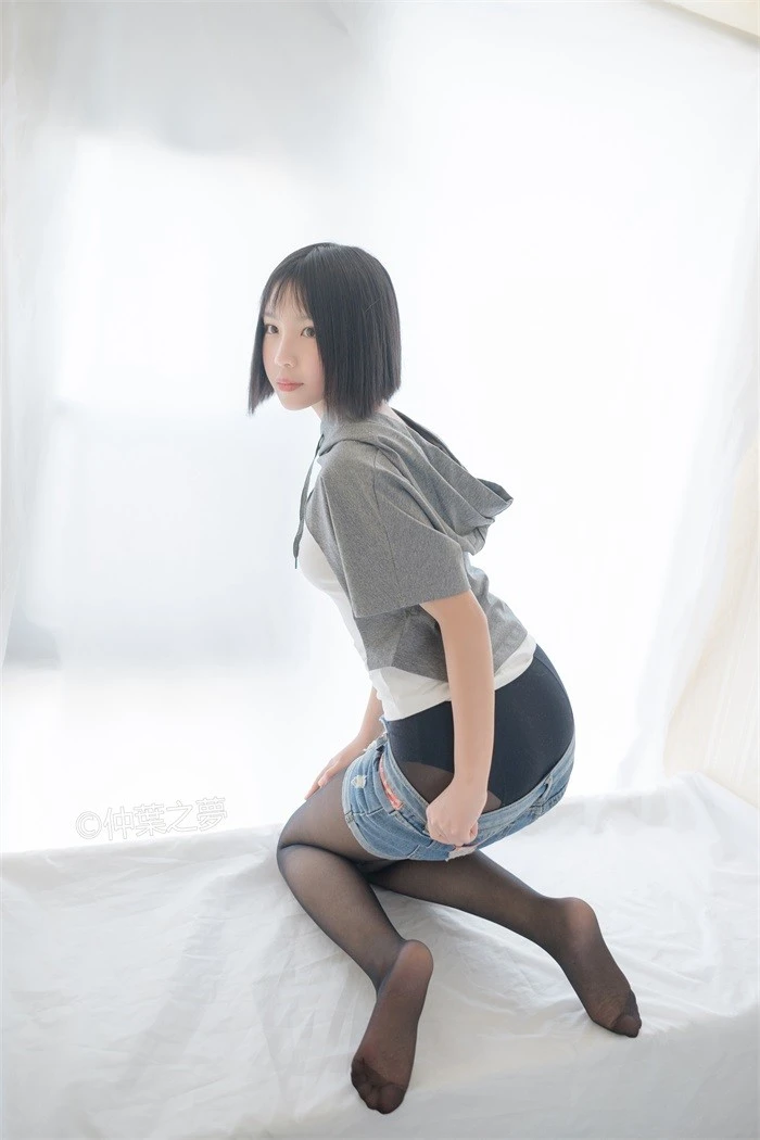 轻兰映画精品少女写真@Grand.003 [82P/416MB]