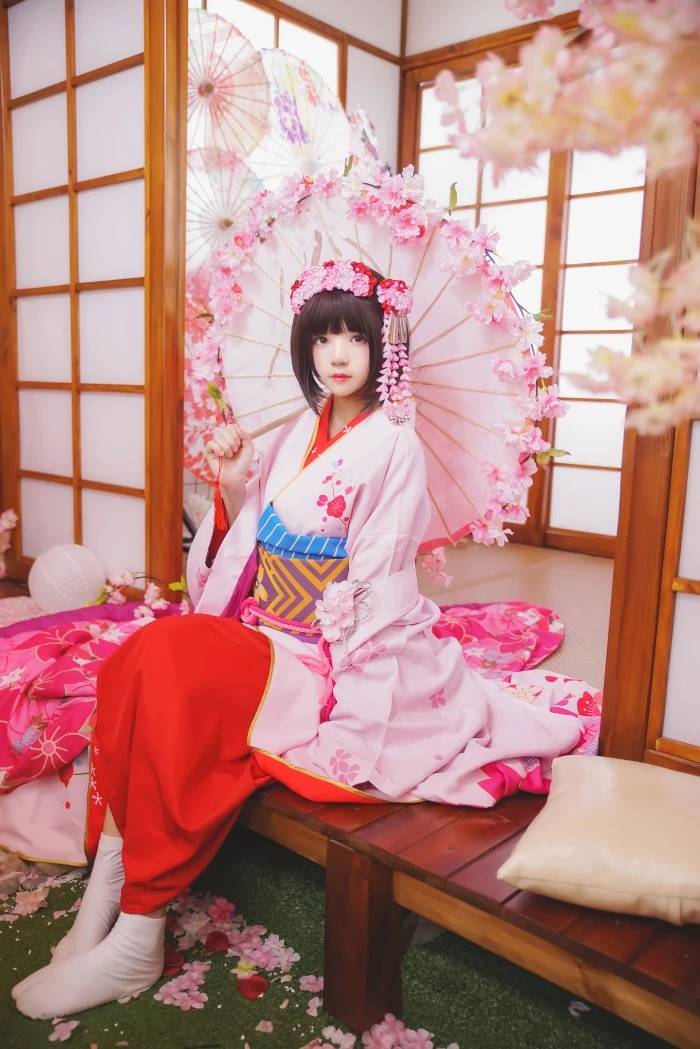 萝莉风COS 桜桃喵 – 加藤惠系列之粉色和服 [23P/368MB]