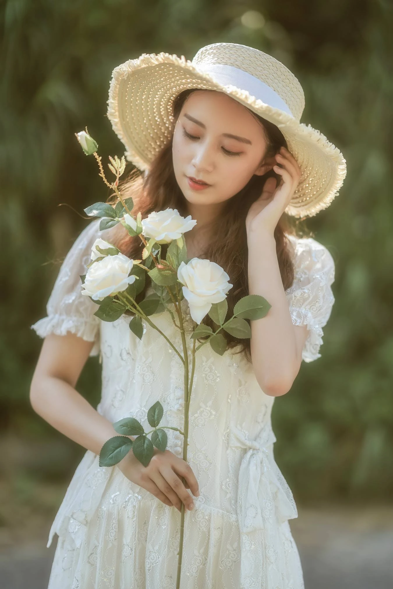 [YITUU艺图语] 2022.05.19 温柔 nunu婕 [38P/502MB]